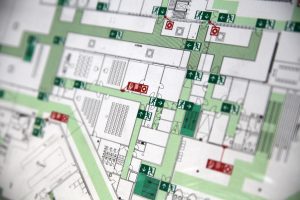 Effectieve BHV-oefeningen organiseren: stappenplan en checklist